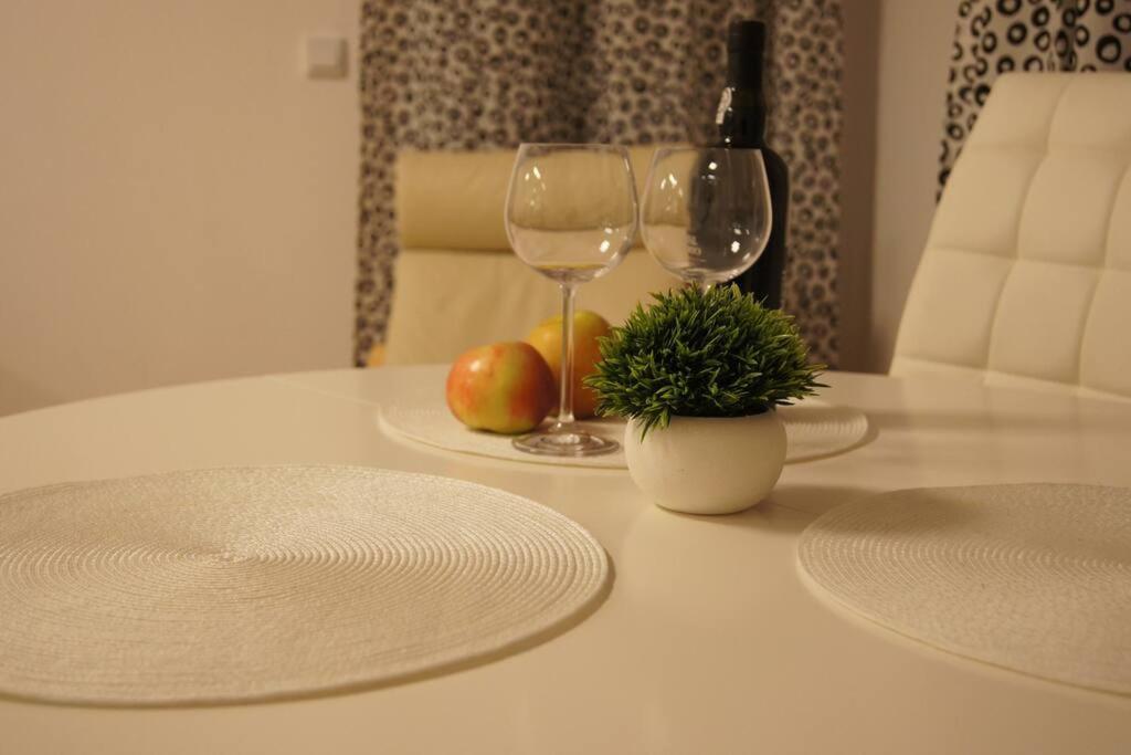 Cichy, Nowoczesny, Komfortowy Przy Galerii Mokotow Apartment Warsaw Ngoại thất bức ảnh